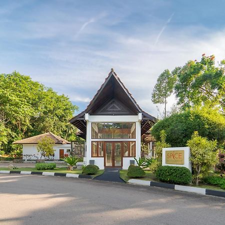 Indra Maya Pool Villas Lagoi Exterior foto