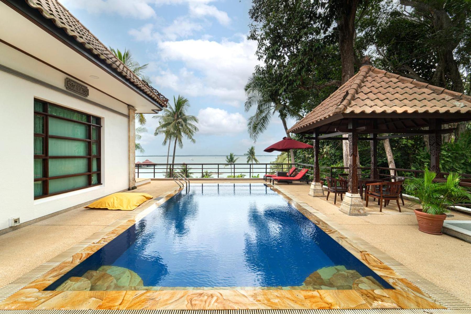 Indra Maya Pool Villas Lagoi Exterior foto